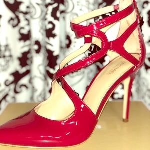 NEW MK Beautiful Catia Pumps